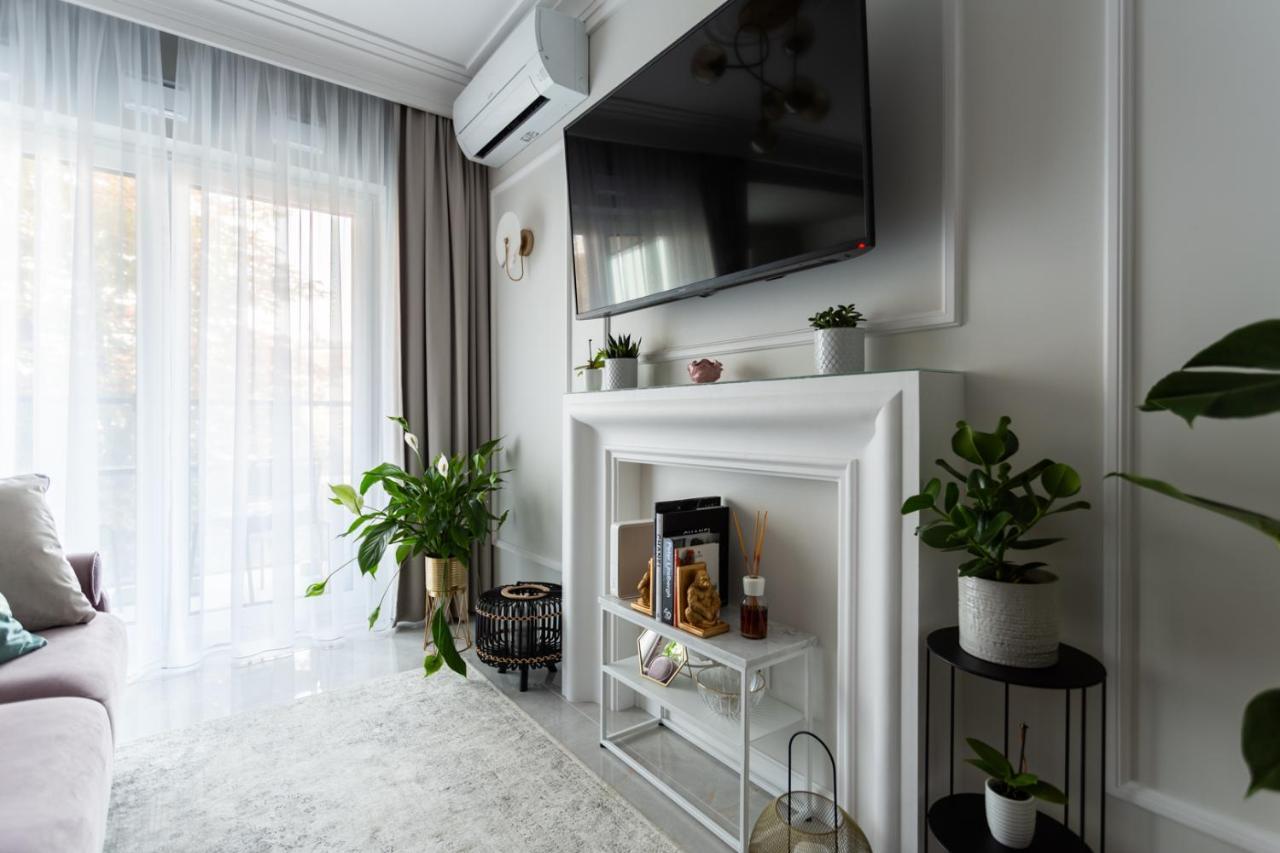 Golden Prince Apartment, So Close To Rynek! Free Parking Included. Вроцлав Екстер'єр фото